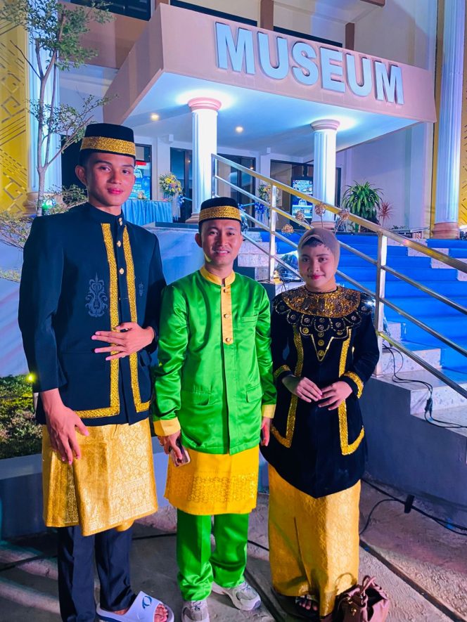 
 SANGGAR SENI KRESIDA SMA NEGERI 1 BINTAUNA TAMPIL MEMUKAU DI LAUNCHING MUSEUM PROVINSI SULAWESI UTARA